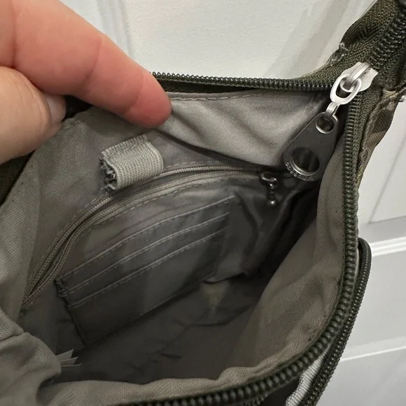 Baggallini Joey Bag - Olive Camo - Picture 5 of 5